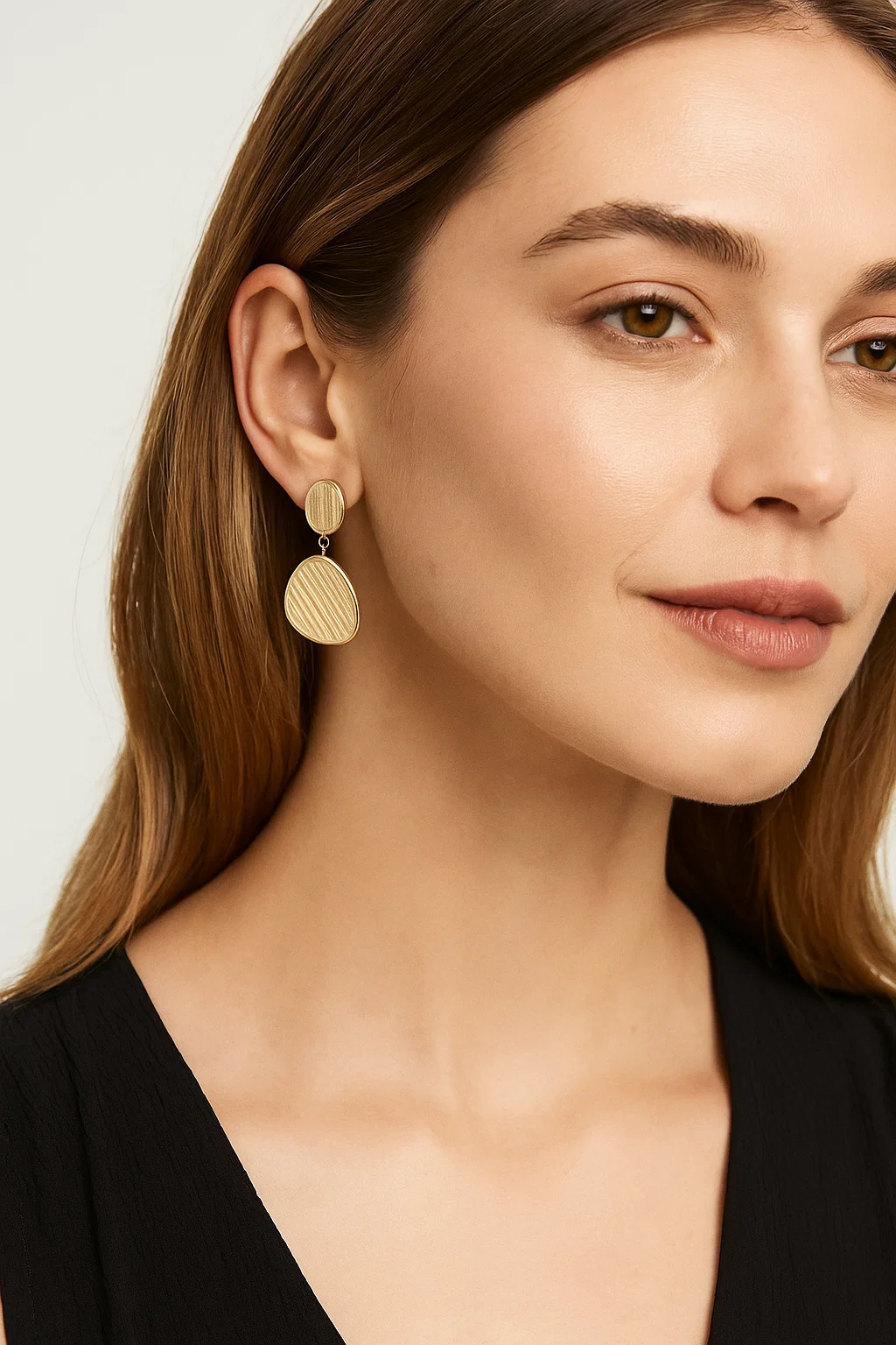 task_01kbhr5r6wefpt9cth2f56d0e3_1764753685_img_3