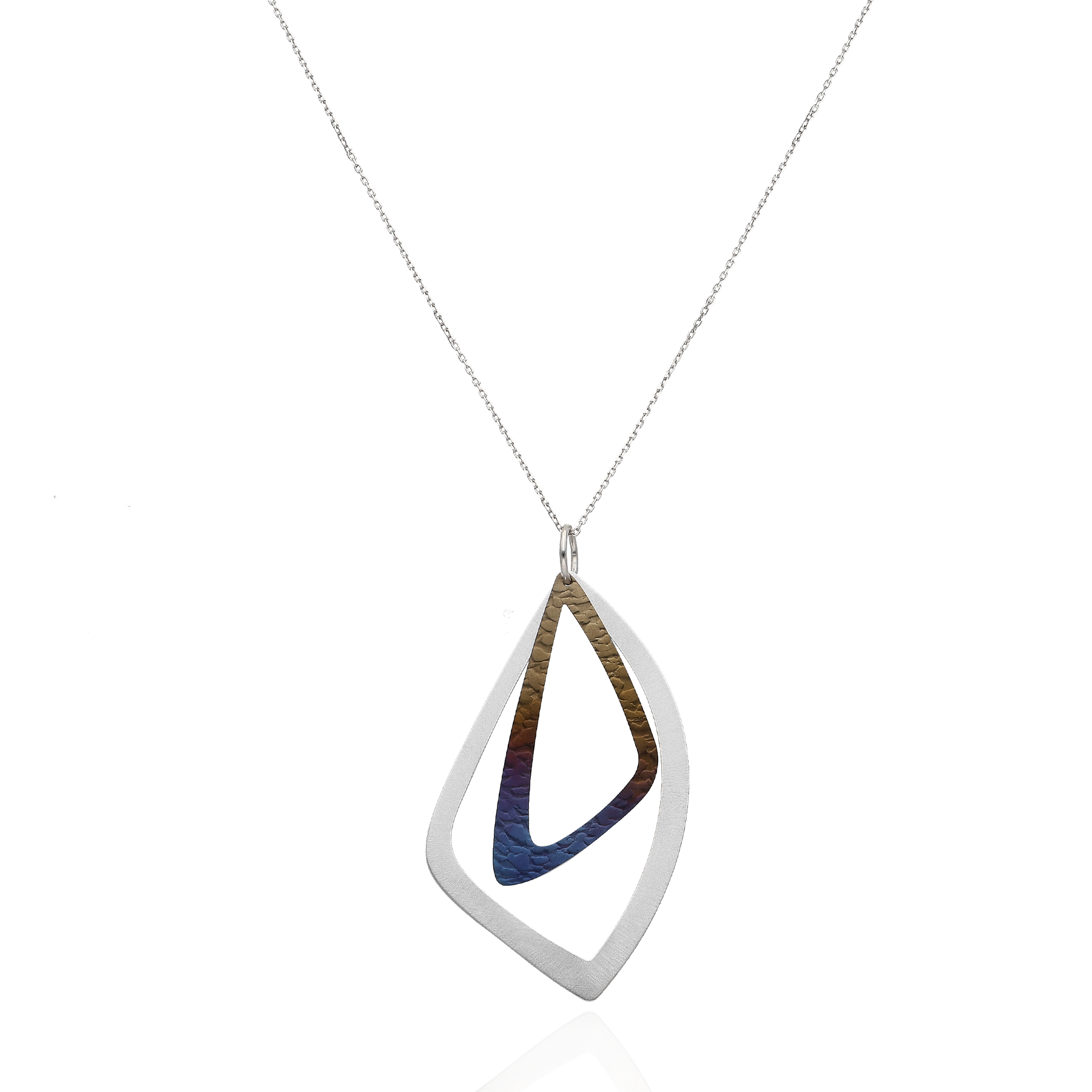 Kolia srebrna z Tytanem Triangle - obrazek 1