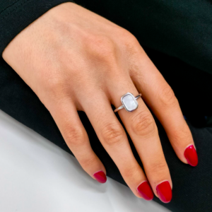 Pierścionek srebrny z masą perłową