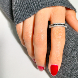 Pierścionek srebrny z cyrkoniami